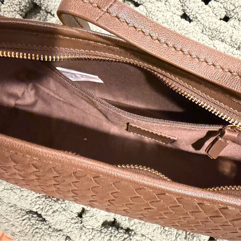 Dolce Vita Tan Woven Shoulder Bag - Picture 2 of 11